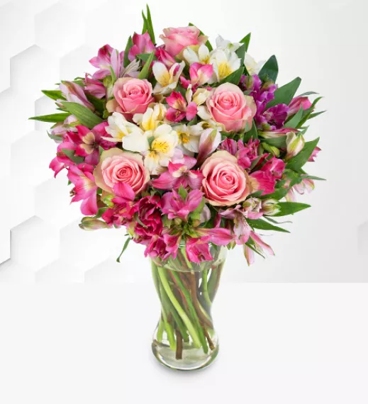flowers - Radiant Elegance, £39.99 - Discover the essence of timeless elegance with our Radiant Elegance Bouquet!