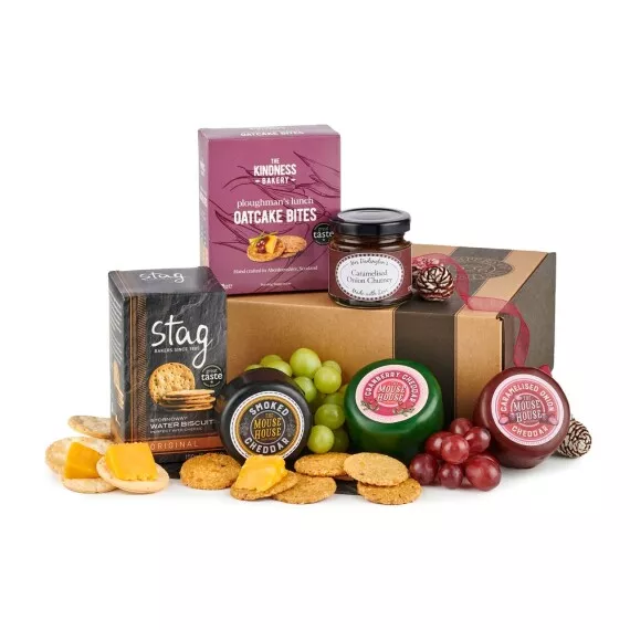 hampers - Three Cheese Hamper, £21.95 - This delightful Three Cheese Hamper is sure to bring a smile to the face of any cheese lover.