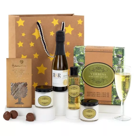 hampers - The Pamper Hamper, £39.97 - A perfect gift for someone who deserves to put their feet up and enjoy a bit of pampering, whilst indulging in a glass of prosecco and delicious chocolate treats!
