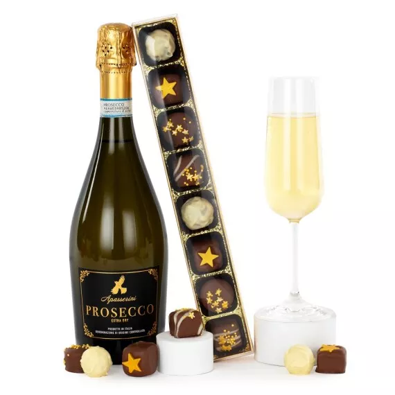 hampers - Prosecco and Chocolates, £30.50 - A sparkling gift choice for a loved one to enjoy on a cozy evening.
