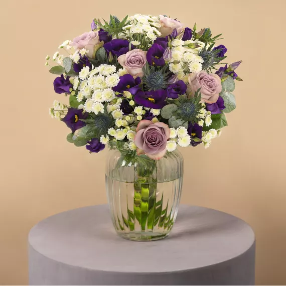 flowers - English Hedgerow, £39.99 - Experience the elegance of the countryside with our English Hedgerow bouquet.