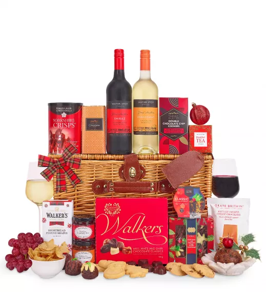 hampers - Luxury Christmas Basket, £75.00 - Bring that traditional Christmas feeling into your home with our delicious Luxury Christmas Basket.