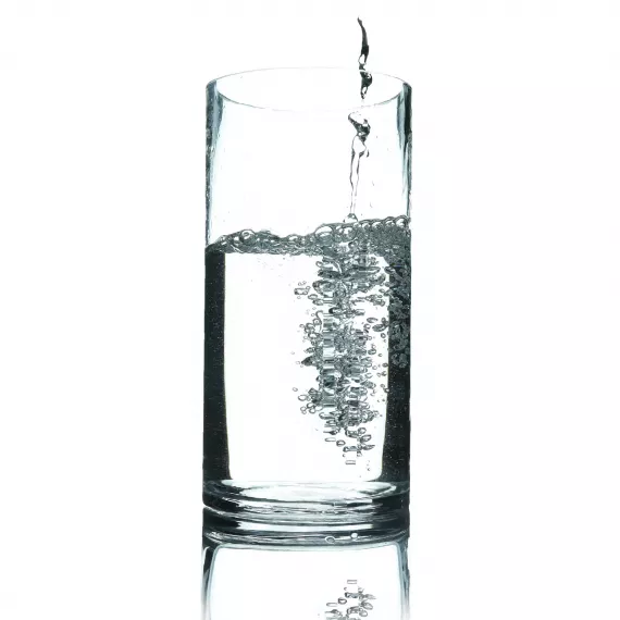 gifts - Cylinder Vase, £7.95 - A classic and elegant glass cylinder vase, perfect for displaying your beautiful bouquet.